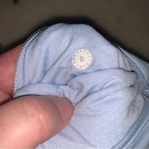 Lululemon Real Quick Short *Perforated 3.5" Breezy 8 - Picture 4 of 10